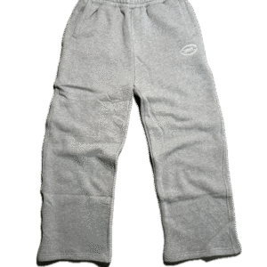 grey sweatpants